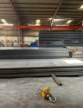 Bo Cạnh Thép Tấm