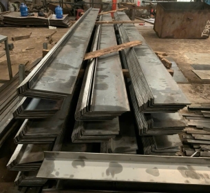 Quy trình gia công CNC thép tấm chuyên nghiệp – Từng bước chi tiết