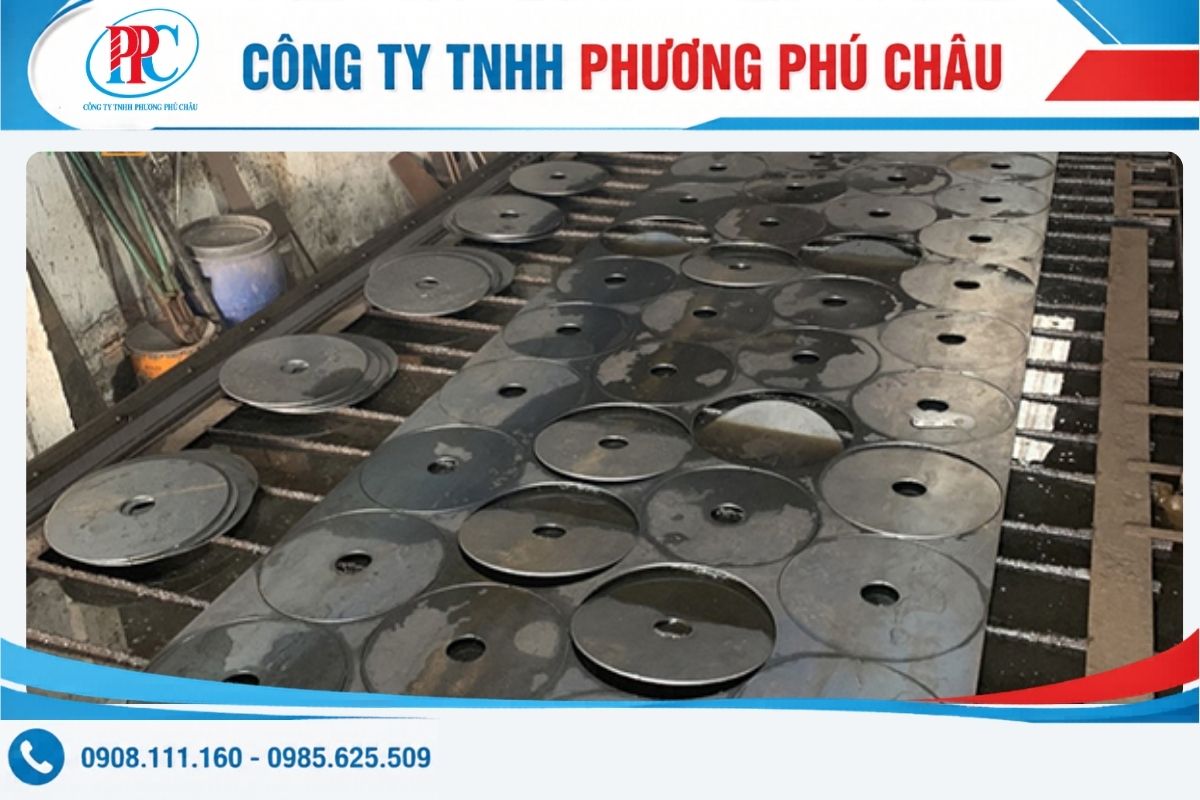 Gia công thép tấm tròn dạng đĩa và vành theo bản vẽ