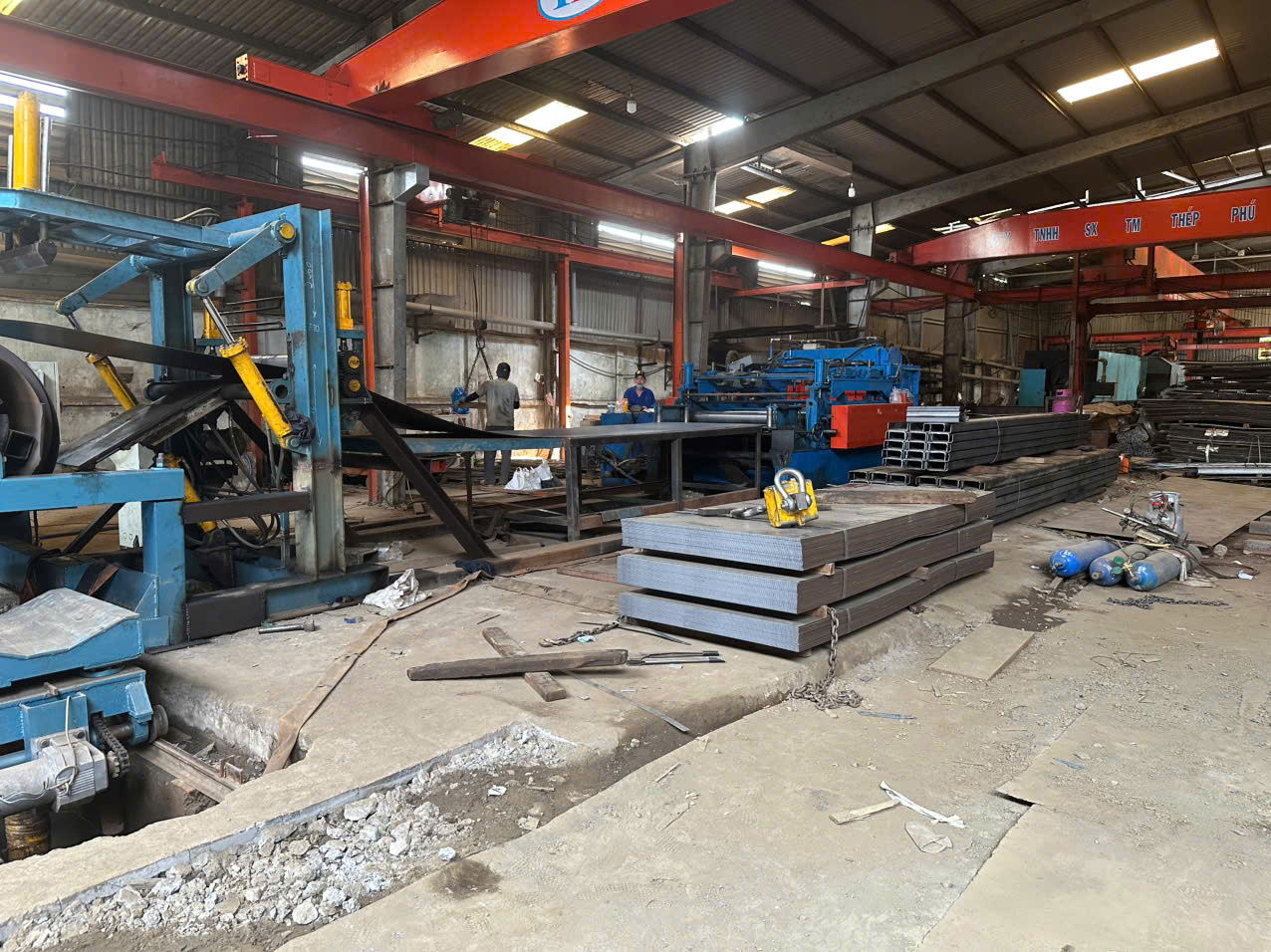 Gia Công CNC Thép Tấm Theo Yêu Cầu