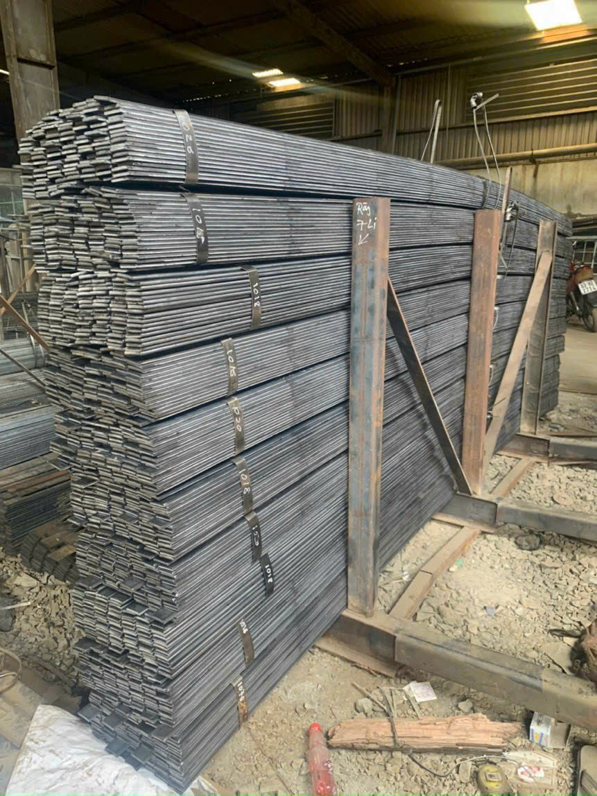 Mẹo tiết kiệm chi phí khi đặt gia công thép tấm