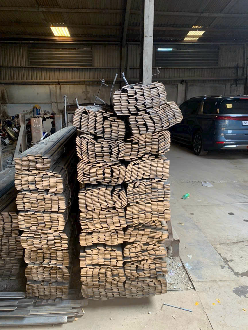 Những lưu ý khi chọn mua thép la cho công trình dân dụng và công nghiệp