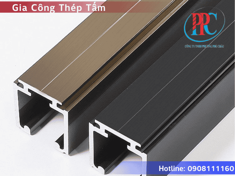 Gia Công Đường Ray Cổng Trượt Nhà Phố: Ít Kẹt – Ít Ồn – Bền Lâu TP.HCM 