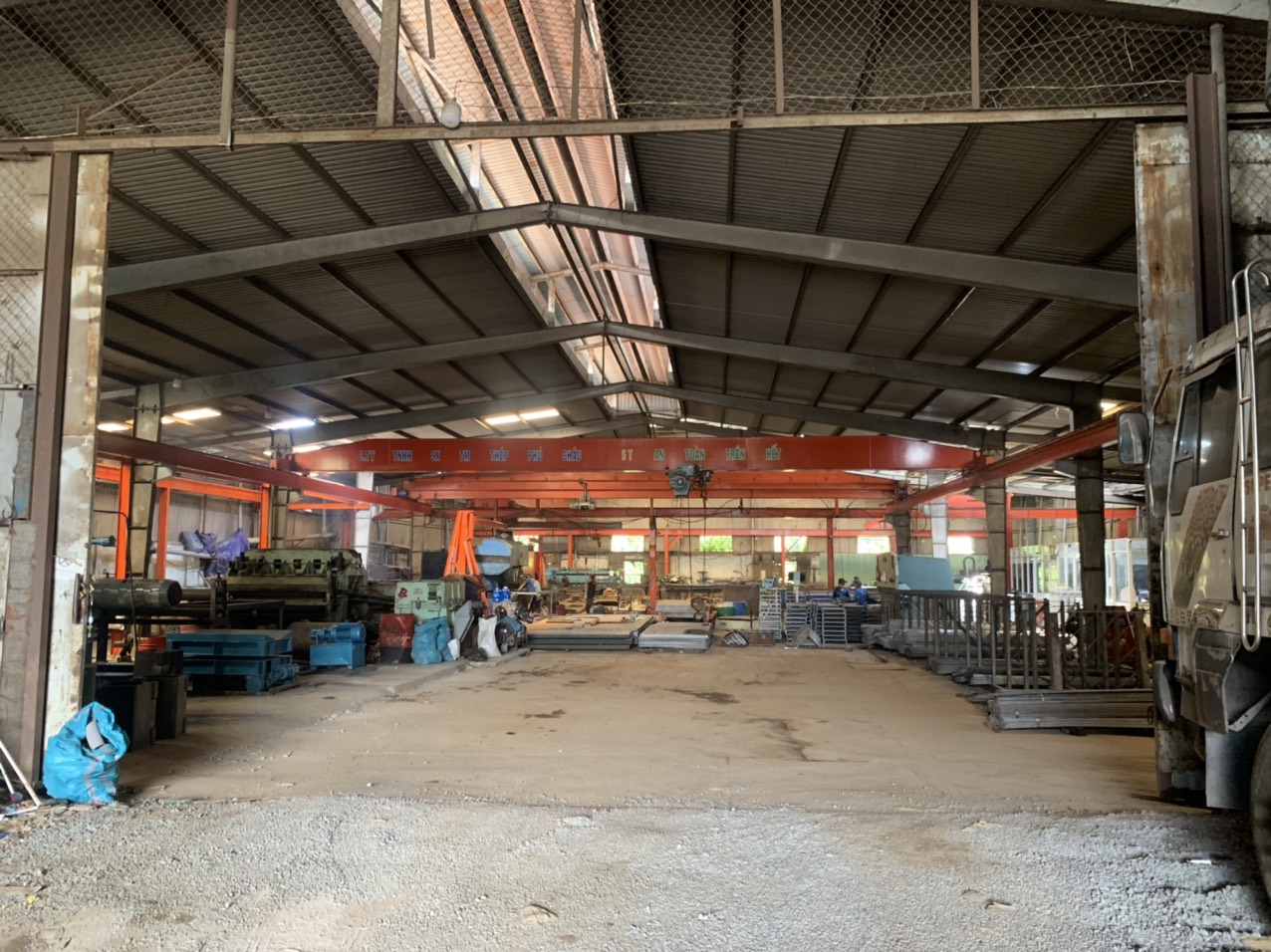 thép phương phú châu