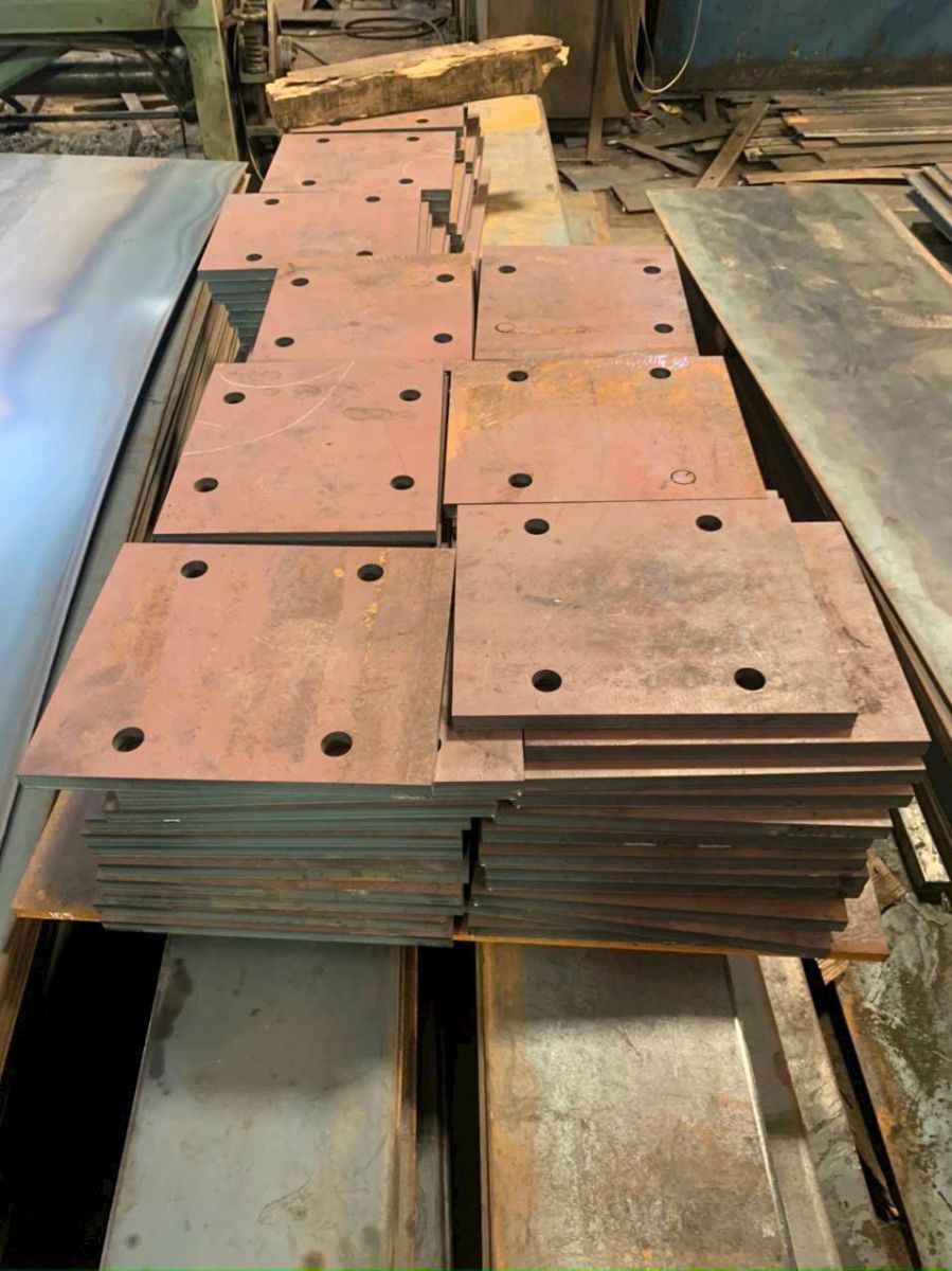 gia cong chan, dap thep tam 